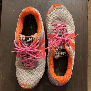 Pearl Izumi EM sneakers